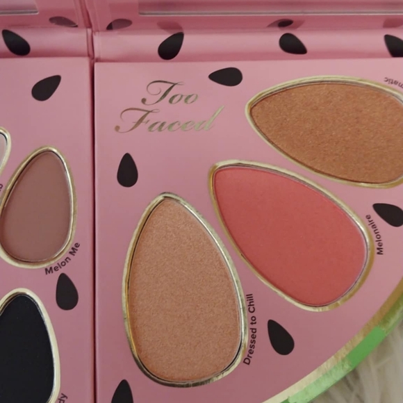 🍉FIRM! NWT TOO FACED WATERMELON SLICE EYESHADOW PALETTE - Picture 10 of 16
